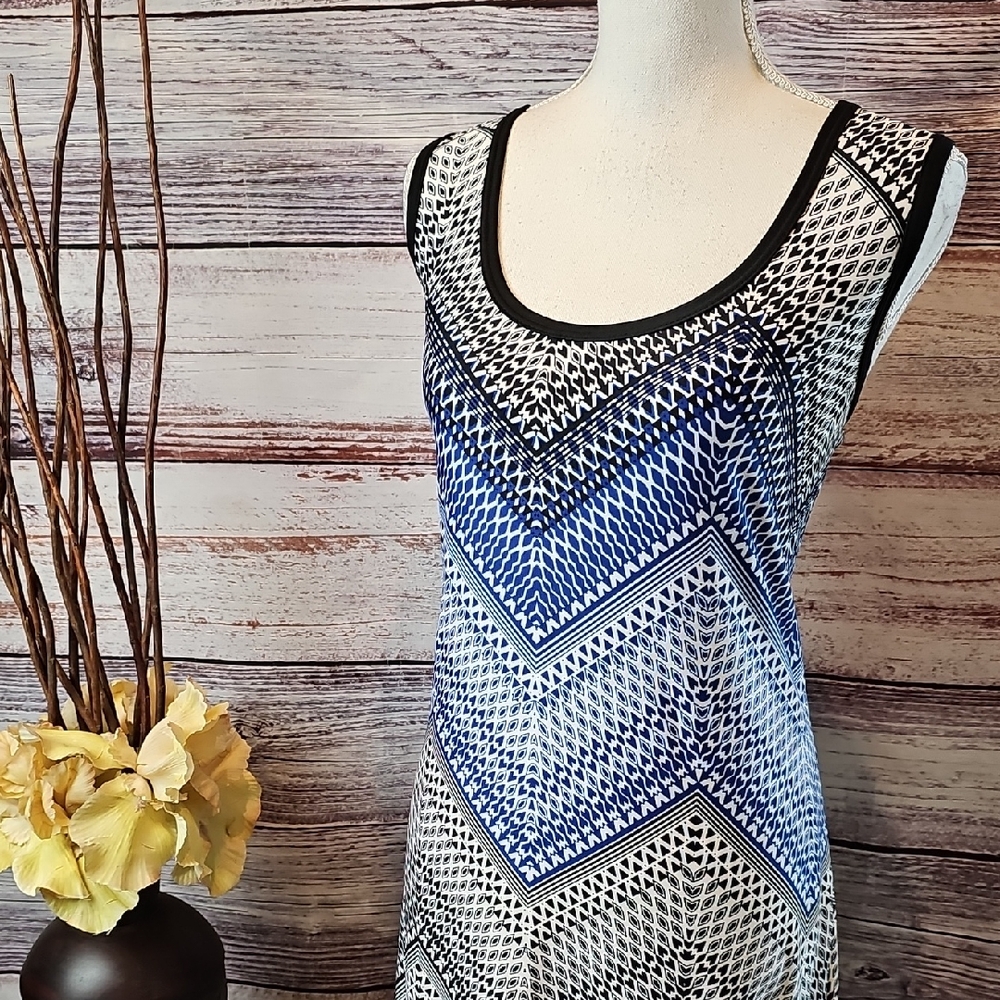 NEW AVENUE PLUS SIZE BLACK BLUE ABSTRACT SLEEVELESS MAXI DRESS